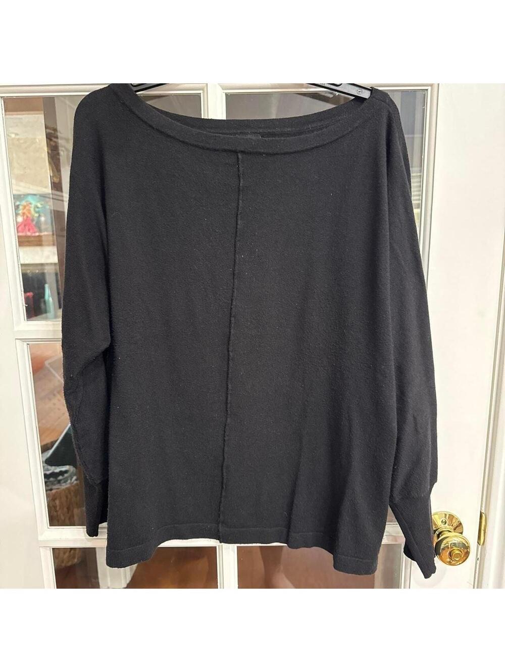 Bobeau Black Off the Shoulder Oversized Sweater
